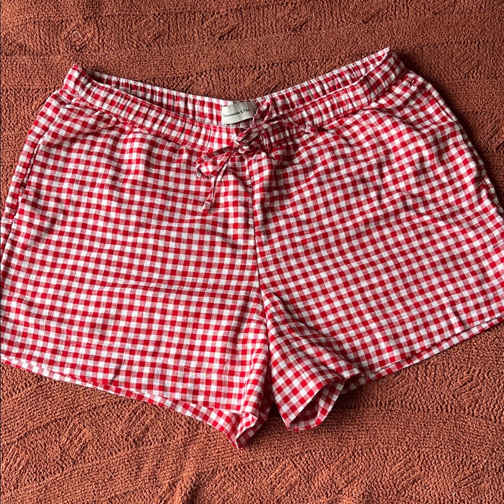 Abercrombie & Fitch Red Gingham Linen Shorts